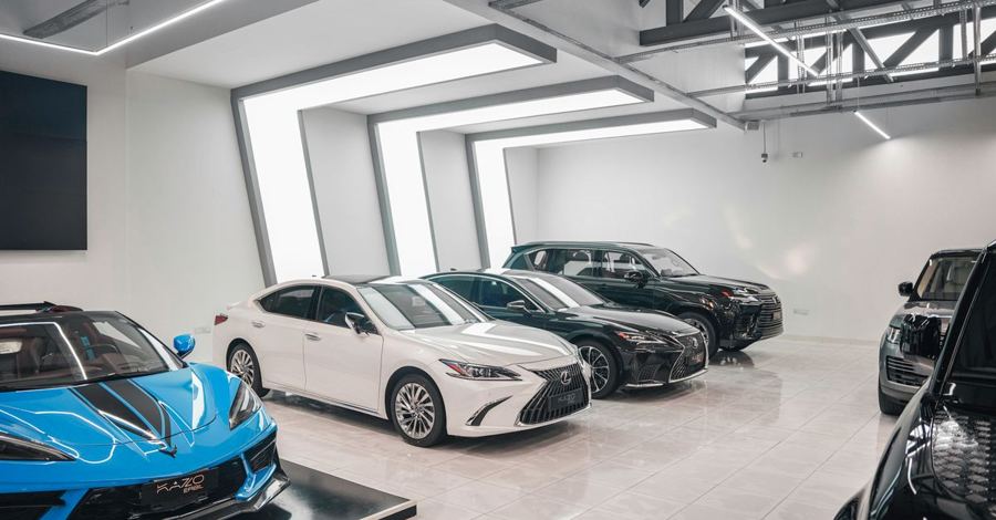 Showroom di una concessionaria auto